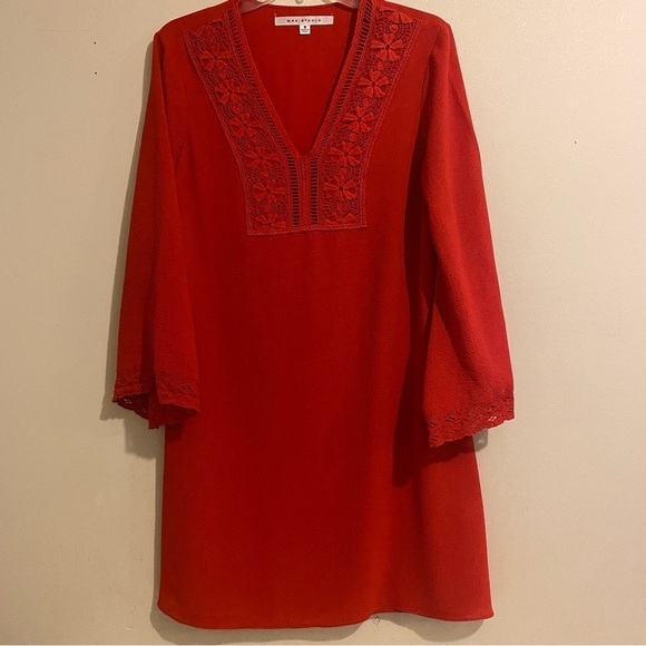 Max Studio Boho Long Wide Sleeve Size M Red Dress Lining Casual Lace Trim V-Neck - Picture 1 of 9